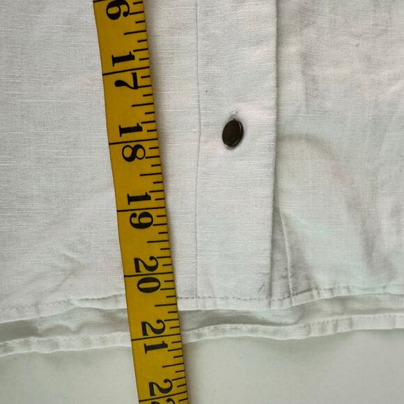 L'ACADEMIE Top Medium Safari Crop Revolve Button Front Shoulder Epaulettes Linen - Picture 14 of 14